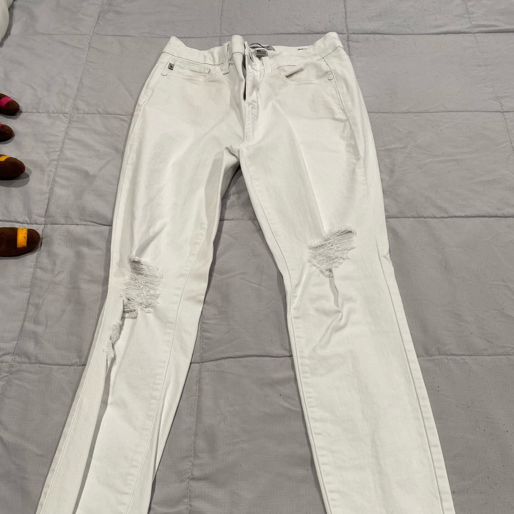 Size 7/28 judy blue white distressed jeans skinny fit